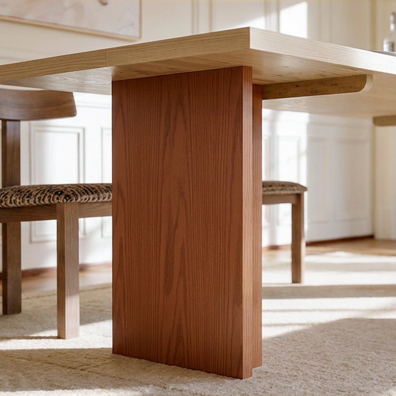 Stable Double-Panel Leg Support