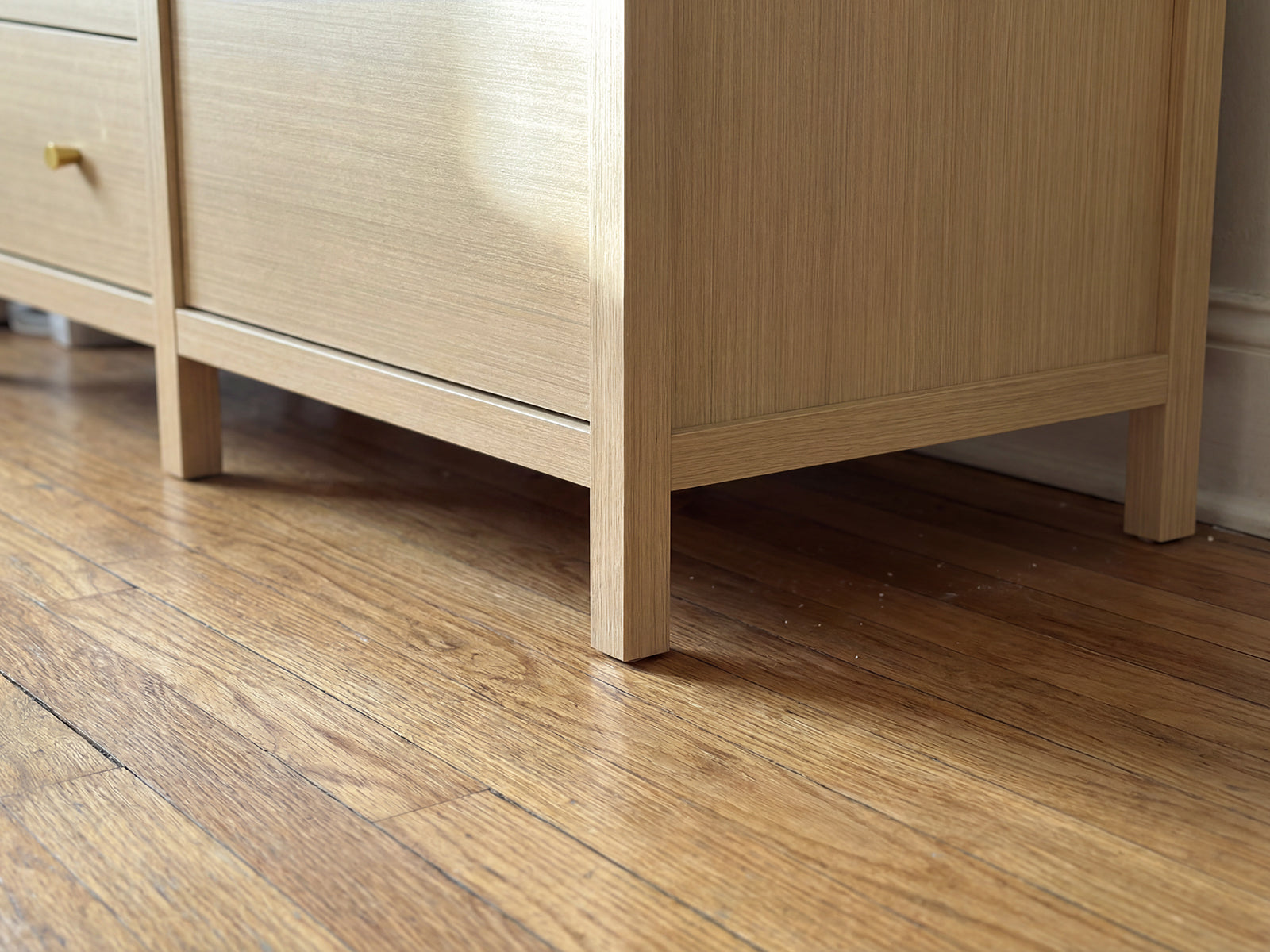 Clean-Friendly Ground Clearance