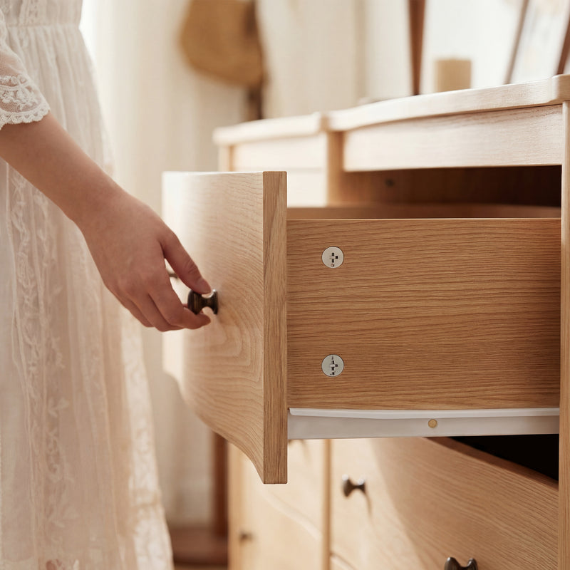 Curva 8-Drawer Double Dresser