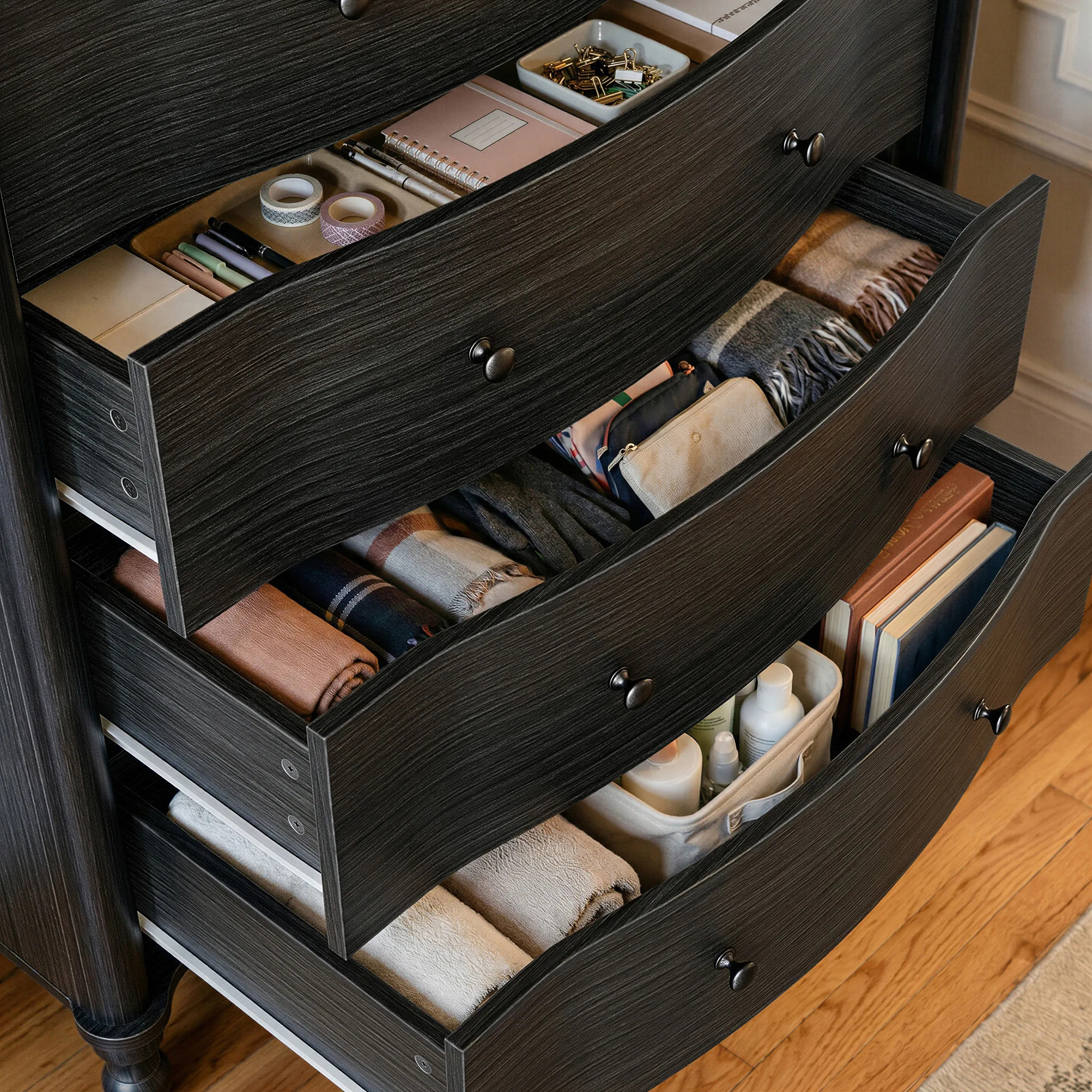 Curva 5-Drawer Chest-Black