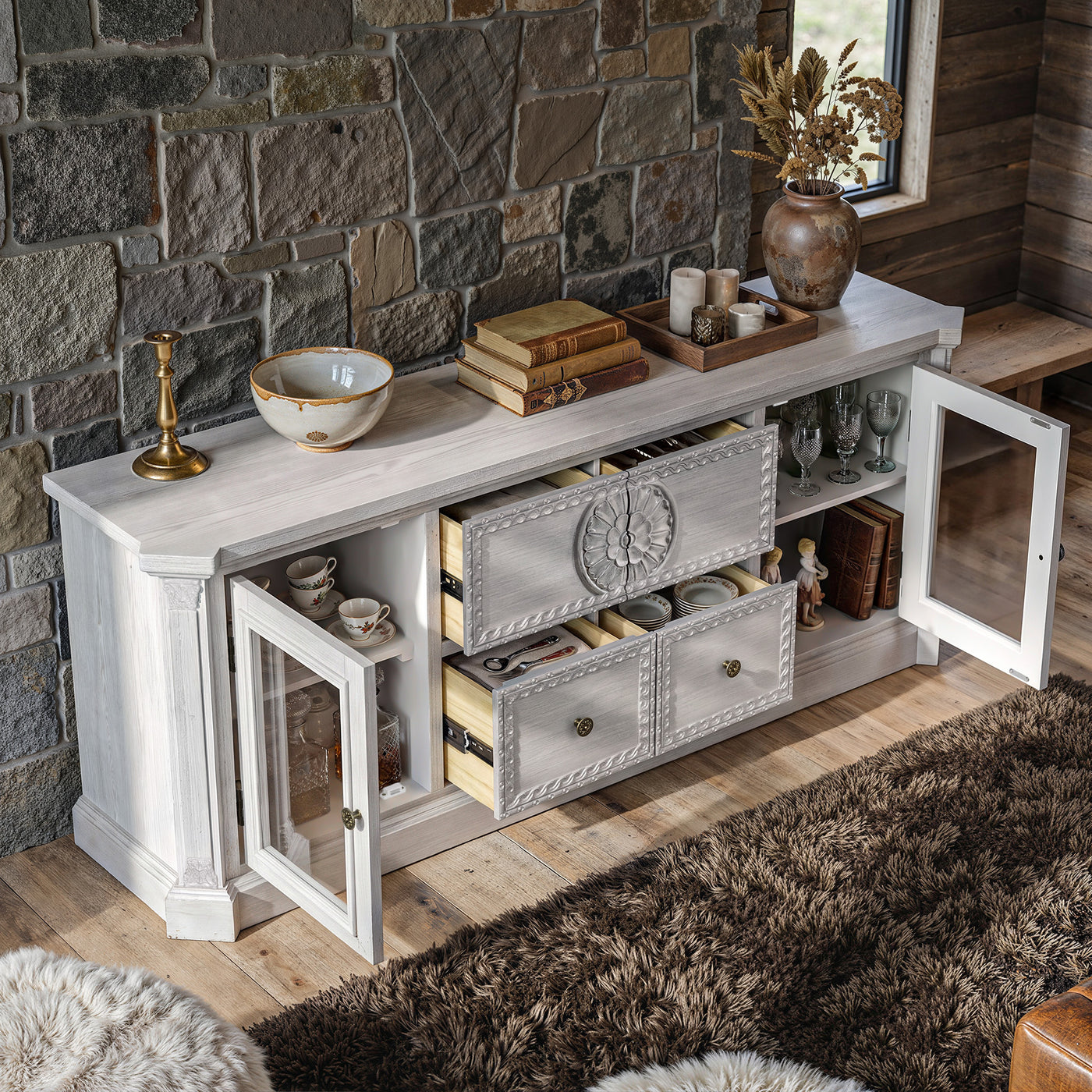 Relievo Panel TV Console