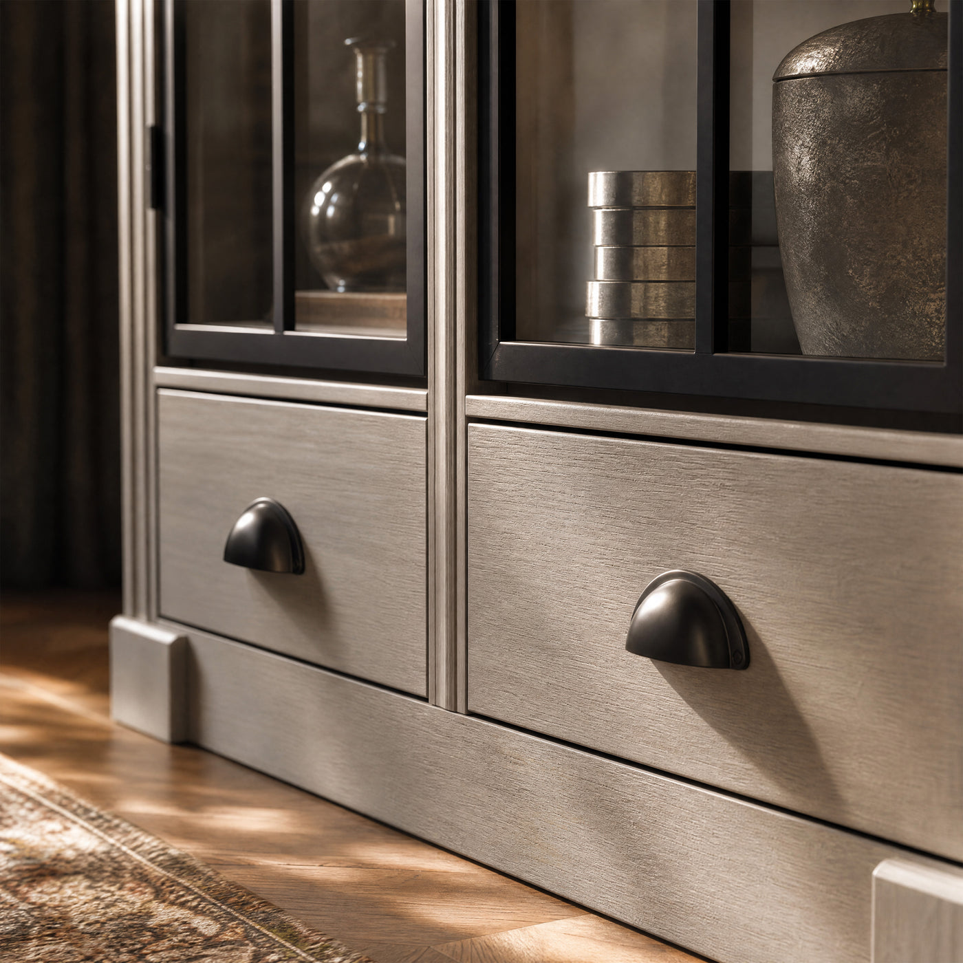 Relievo Gallery Glass Cabinet