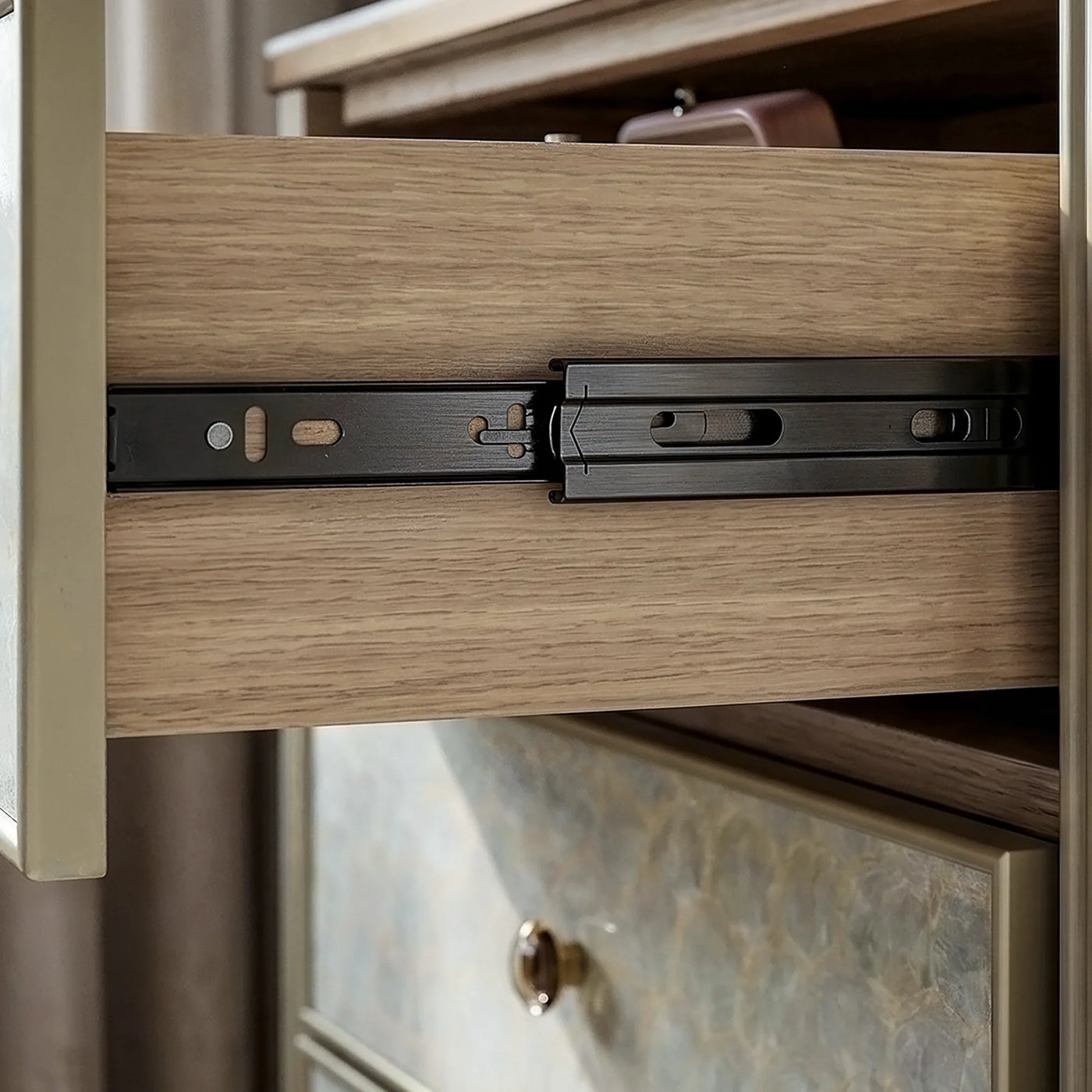 Nacre 5-Drawer Chest with Marble-Style Top